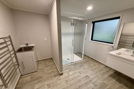 Photo of property in 11 Cooper Place, Papakura, 2110