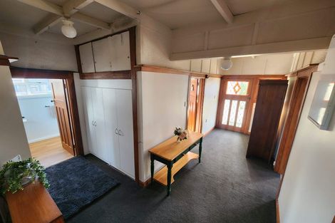 Photo of property in 8 Chelwood Street, Takaro, Palmerston North, 4412