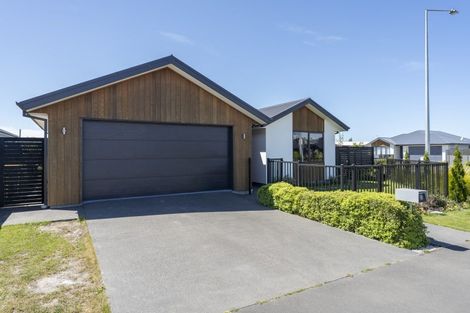 Photo of property in 69 William Nicholls Drive, Belfast, Christchurch, 8051