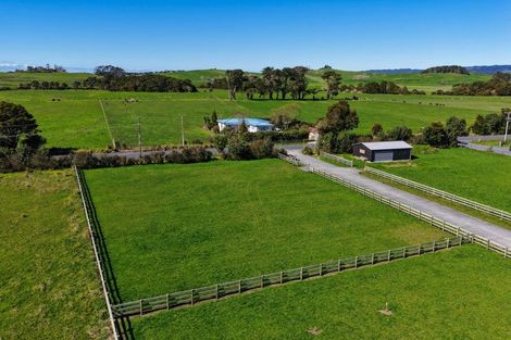Photo of property in 2 Harmony Way, Waipu, 0582