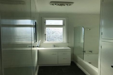 Photo of property in 138 Weraroa Road, Levin, 5510