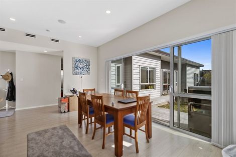 Photo of property in 42 Huarahi Pai Road, Huapai, Kumeu, 0810