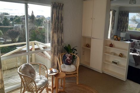 Photo of property in 45 Rata Street, Roslyn, Palmerston North, 4414