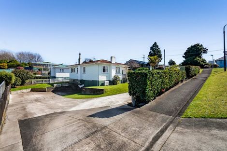 Photo of property in 99 Clawton Street, Westown, New Plymouth, 4310