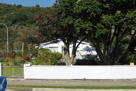 Photo of property in 11 The Strand, Whakatane, 3120