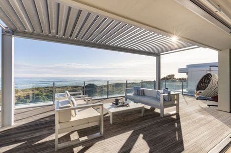 Photo of property in 389a Oceanbeach Road, Mount Maunganui, 3116