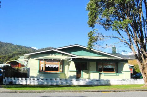 Photo of property in 25 Marsden Road, Greymouth, 7805