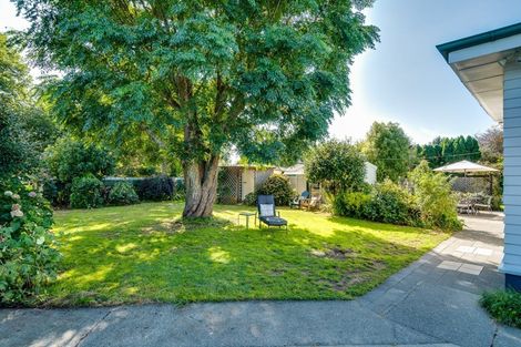 Photo of property in 99 Tollemache Road East, Longlands, Hastings, 4122