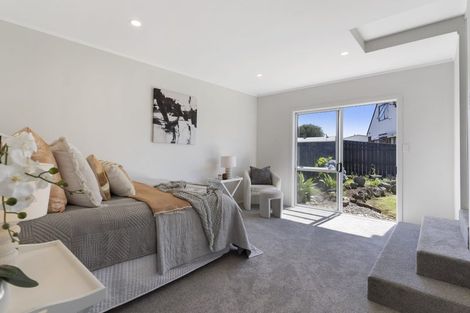 Photo of property in 3/16 Helms Place, Manurewa, Auckland, 2102