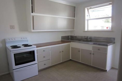 Photo of property in 2/264a Fergusson Drive, Heretaunga, Upper Hutt, 5018