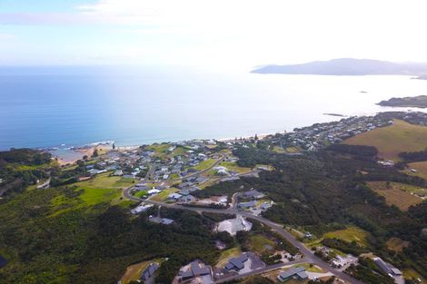 Photo of property in 104 Stratford Drive, Cable Bay, 0420