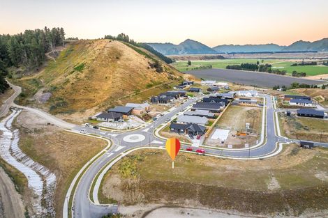 Photo of property in 25 Lake Mckay Drive, Luggate, 9382