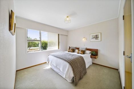 Photo of property in 8 Harford Place, Pakuranga Heights, Auckland, 2010