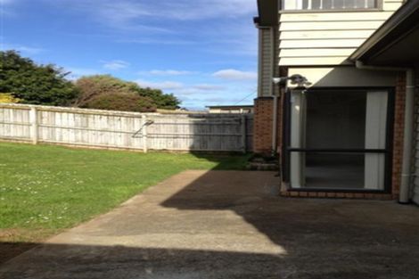 Photo of property in 10/45 Secoia Crescent, Mangere, Auckland, 2022
