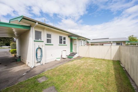 Photo of property in Riviera Motels, 6/62 Golf Road, Tahunanui, Nelson, 7011