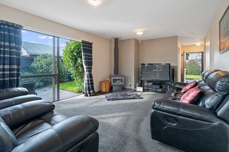 Photo of property in 1/137 Gilberthorpes Road, Hei Hei, Christchurch, 8042