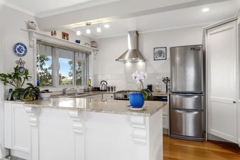 Photo of property in 1971 East Coast Road, Stillwater, Silverdale, 0993