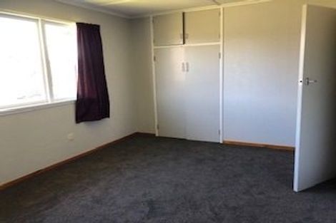 Photo of property in 1 Henderson Street, Kimbolton, 4774