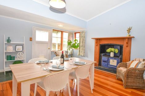 Photo of property in 62 Kent Street, Carterton, 5713