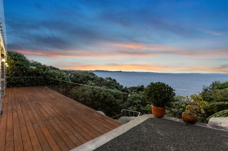 Photo of property in 236 Vipond Road, Stanmore Bay, Whangaparaoa, 0932