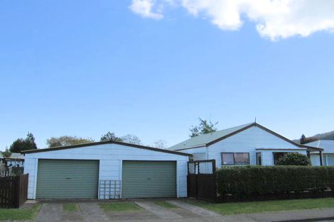 Photo of property in 2 Grayson Avenue, Mangakakahi, Rotorua, 3015