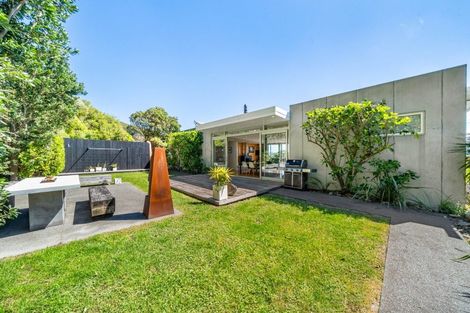 Photo of property in 505 Muritai Road, Eastbourne, Lower Hutt, 5013