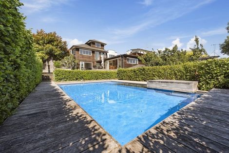 Photo of property in 5 Dalethorpe Avenue, Fairfield, Hamilton, 3214