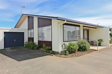 Photo of property in 3/700 Duke Street, Mahora, Hastings, 4120