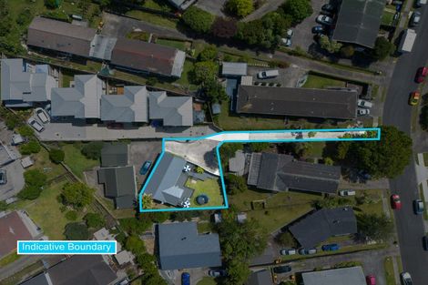 Photo of property in 27 Rotoiti Avenue, Pakuranga Heights, Auckland, 2010