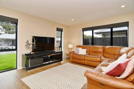 Photo of property in 70 Quinn Crescent, Woodend, 7610