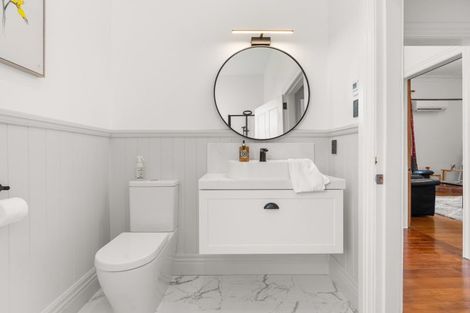 Photo of property in 5 Main Street, Greytown, 5712