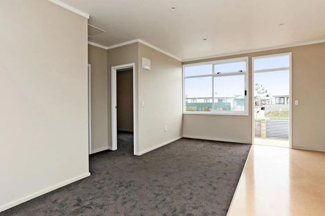 Photo of property in 335 Flaxmere Avenue, Flaxmere, Hastings, 4120