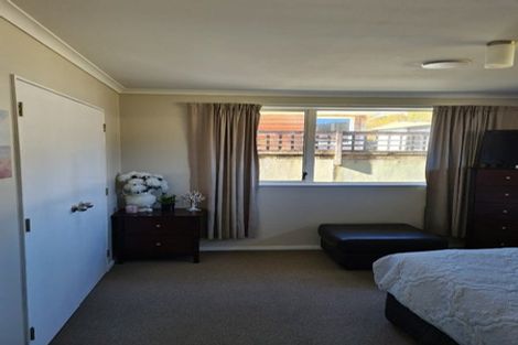 Photo of property in 2/34 Montgomery Street, Stokes Valley, Lower Hutt, 5019