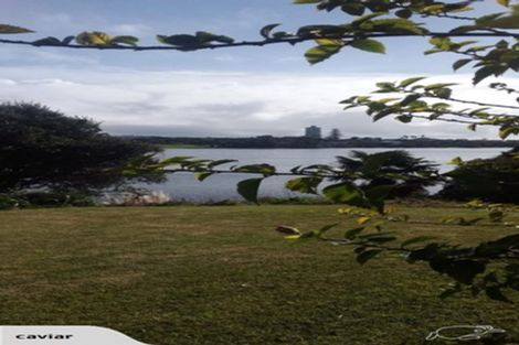 Photo of property in 2 The Promenade, Takapuna, Auckland, 0622