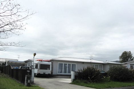 Photo of property in 41 Tennyson Crescent, Stoke, Nelson, 7011