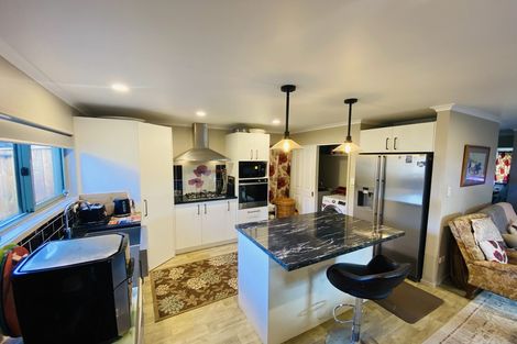 Photo of property in 17 Shepherd Road, Kawerau, 3127