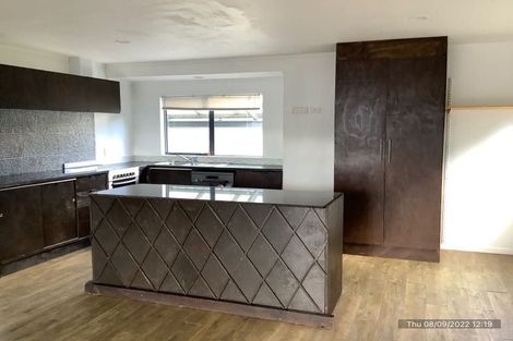 Photo of property in 84 Mcrobbie Road, Kingseat, Papakura, 2580