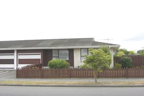 Photo of property in 5b Ashwood Street, Parklands, Christchurch, 8083