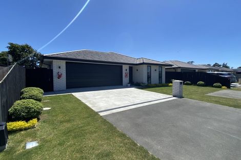 Photo of property in 21 Dalwood Crescent, Rolleston, 7614