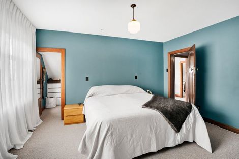 Photo of property in 34 Robe Street, New Plymouth, 4310