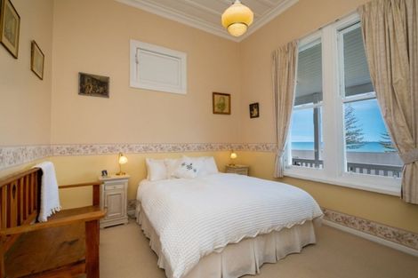 Photo of property in 5 Seaview Terrace, Bluff Hill, Napier, 4110