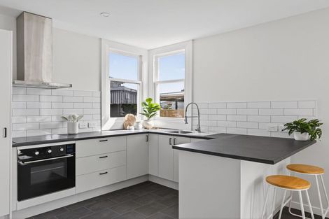 Photo of property in 27 Endcliffe Road, Kaiti, Gisborne, 4010