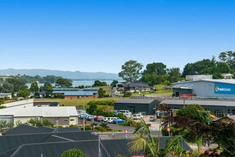 Photo of property in 8 Mckenna Lane, Omokoroa, 3114