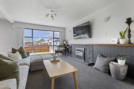 Photo of property in 14 Rosendale Avenue, Spotswood, New Plymouth, 4310