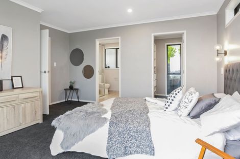 Photo of property in 55a Twin Parks Rise, Papakura, 2110