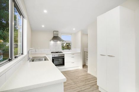 Photo of property in 7a Shortland Street, Khandallah, Wellington, 6035