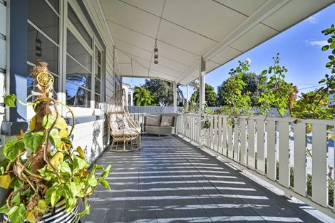 Photo of property in 813 Caroline Road, Hastings, 4122