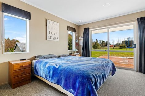 Photo of property in 43 Loburn Terrace Road, Loburn, 7472