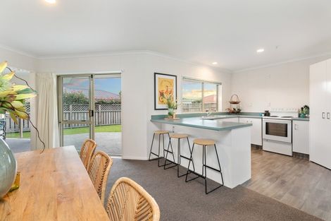 Photo of property in 15 Cloverlea Walk, Welcome Bay, Tauranga, 3112