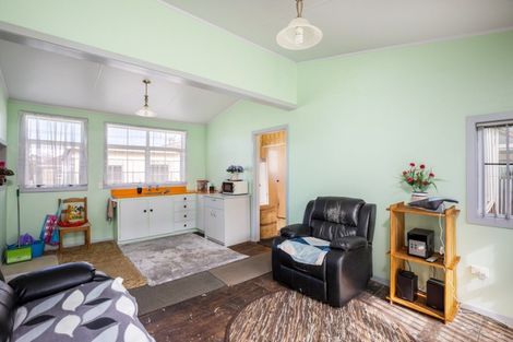 Photo of property in 1 Blake Street, Waitara, 4320